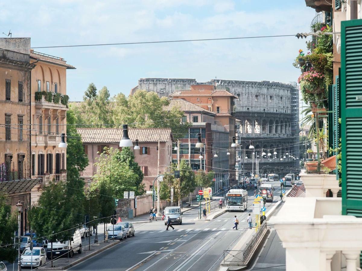 Pensión Black Colosseo Roma